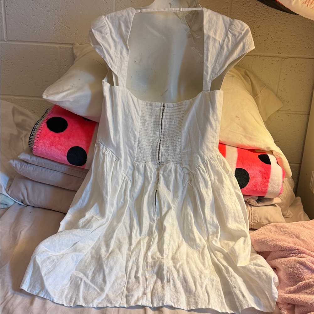 Reformation - Picture 4 of 10